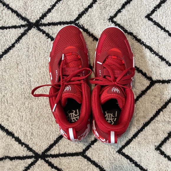 adidas Other - Adidas D.O.N issue #3